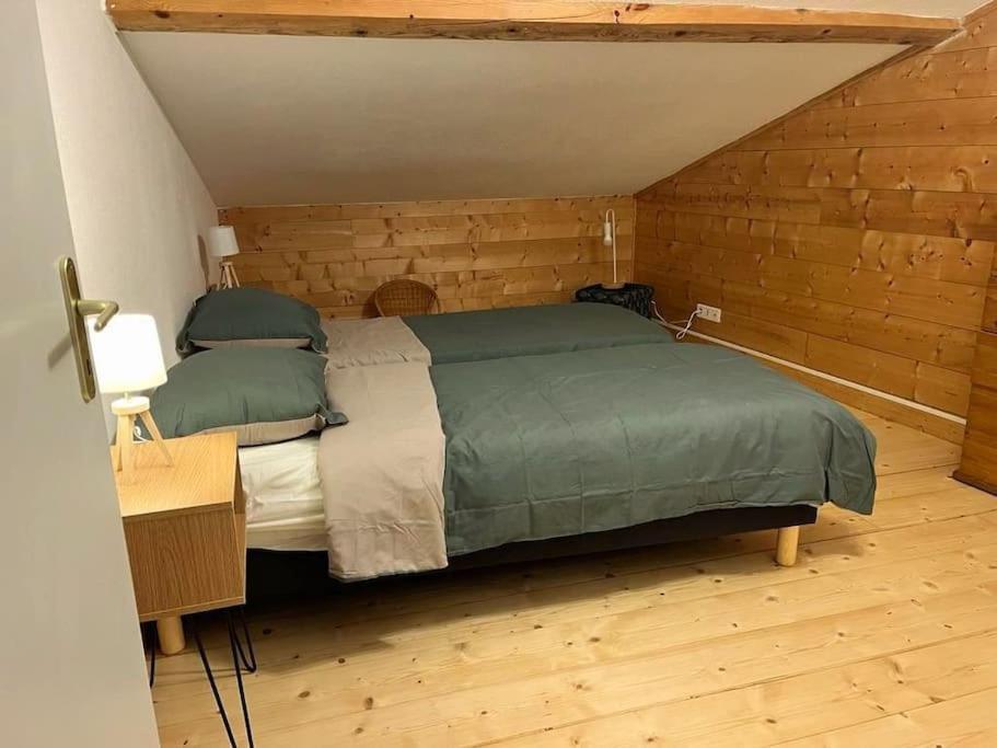 Le Bon Appart Cons-Sainte-Colombe Exteriör bild